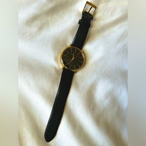 Micheal Kors black leather watch